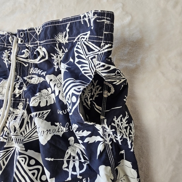 Polo Ralph Lauren Swimwear mens Large Hawaiian Print Aloha Navy White Preppy - Picture 6 of 10